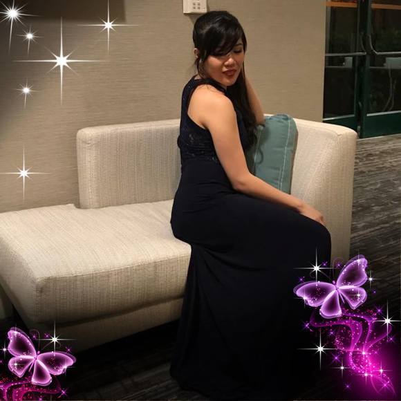 Meet your Posher, Tara therese - Picture 1 of 1